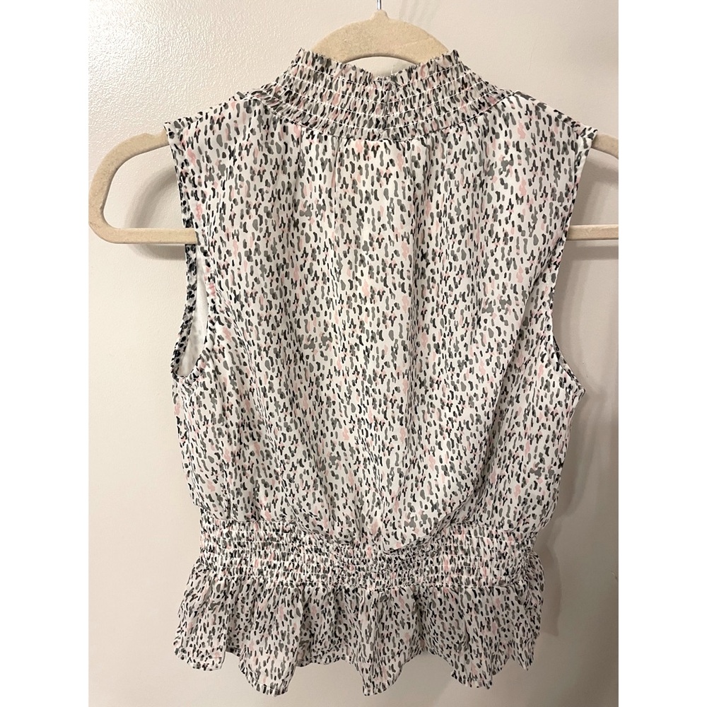 NEW. Japna blouse in white and pink pattern. In size medium. New with tags.